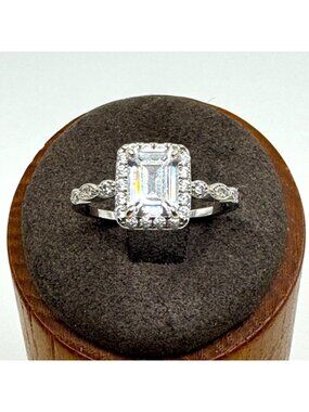 VTG Sterling Silver 925 Emerald Cut Cubic Zirconia Prong Set Ring Size 9.75